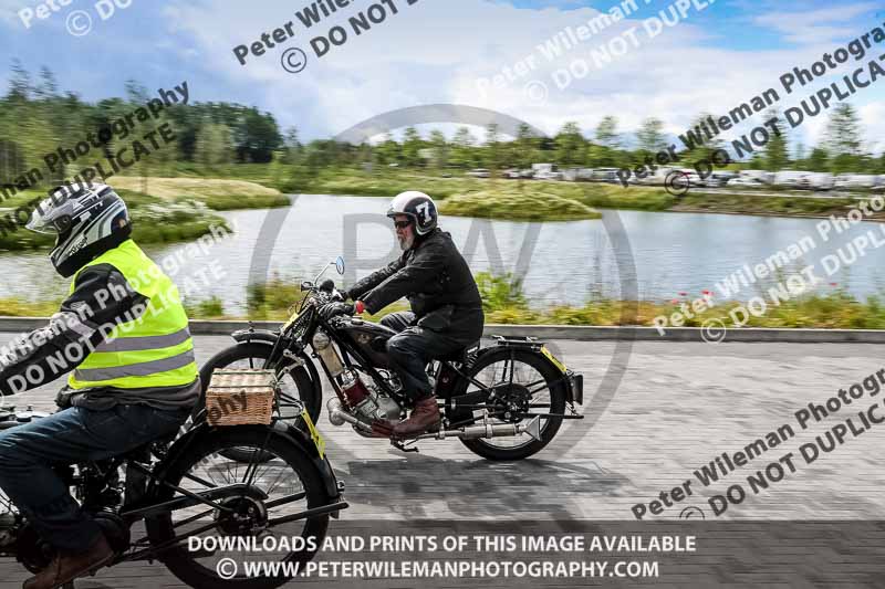 Vintage motorcycle club;eventdigitalimages;no limits trackdays;peter wileman photography;vintage motocycles;vmcc banbury run photographs